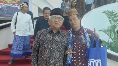 Maca Buku Nata Ilmu Karo Laku