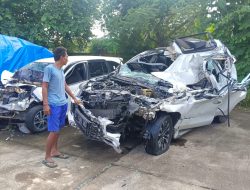 Pajero Tabrak Truk di Tol Semarang–Batang Tiga Tewas