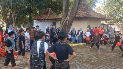 Anak-anak Perlu Ditanamkan Karakter Dasar dan Etika Digital Teknologi