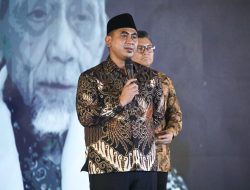 KH Maimun Zubair Dianugerahi Adiluhung, Sosok Pengabdi untuk Indonesia
