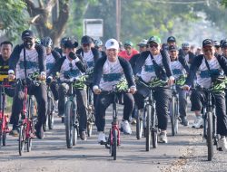 Jaga Kekompakan, Ratusan Kader Ansor dan Banser Gowes Bareng Bupati Tegal