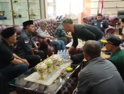 Bupati Ischak Berikan Solusi Keluhan Warga di Sekitar Pembangunan Jembatan Kalierang