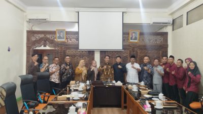 Ratusan Tenaga Pendidikan dan Kesehatan Berstatus R3 Tuntutan Diangkat PPPK Paruh Waktu