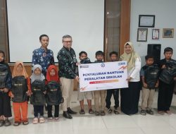 BRI Bumiayu Serahkan Bantuan Peralatan Sekolah untuk Siswa SDN 2 Pamijen