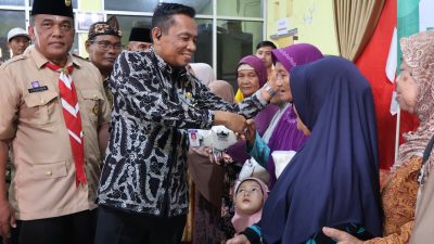 Warga Empat Desa di Wanasari Brebes Terima Bantuan Beras