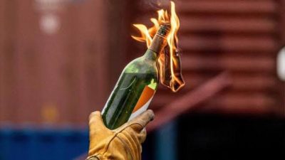 Bawa Bom Molotov, Seorang Pendemo Diamankan Warga Saat Masuk Kampung