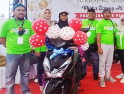 Jalan Sehat “Mlaku Bareng Ati Seneng” di Paguyangan, Warga Kedungbanteng Dapat Motor