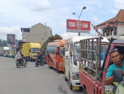 Imbas Karnaval HUT RI di Tonjong Brebes, Jalur Tegal–Purwokerto Macet 2 Kilometer