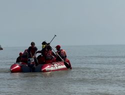 Empat SRU Diterjunkkan Untuk Cari Satu ABK yang Hilang di Pantai Larangan