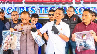 Wanita Muda, Tewas Ditusuk Pria Teman Kencannya