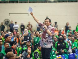 Ahmad Luthfi Gratiskan Biaya SIM Mati Ratusan Driver Ojol