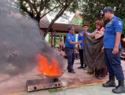 Damkar Kabupaten Tegal Kedatangan Tamu Siswa, Tanamkan Kesadaran Sejak Dini