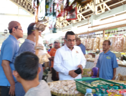 Pasar Tradisional Lesu, Rizal Bawazier Dengarkan Aspirasi Pedagang 