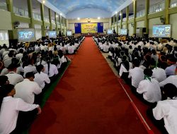 Larang Pelonco, Ajak Mahasiswa Baru Menuju Unggul dan Berkarakter
