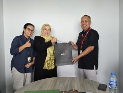 Kolaborasi BPJamsostek Tegal dan Alfamart Dorong Pekerja Aktif Gunakan Aplikasi JMO