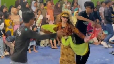 Melestarikan Kesenian Sintren, Tradisi di Desa Jatilaba Tegal Tiap Musim Kemarau