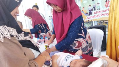 Seratusan Ibu dan Anak di Tegal Cek Tumbuh Kembang, Terima Bantuan Vitamin dan PMT