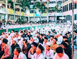 Ribuan Santri Al Hikmah 1 Brebes Bersholawat Bersama Gus Zaman Assekhal di Hari Santri