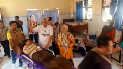 Diduga Keracunan MBG, Pelajar SMKN 1 Kandeman Dilarikan ke Puskemas dan RSUD Batang