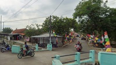 Desa Tegongan, Perbaiki Jalan Desa Untuk Mendukung Akses Perekonomian Warga