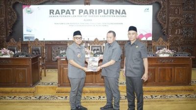 Dana Pensiun Diusulkan Diberikan Kepada Guru Madin 