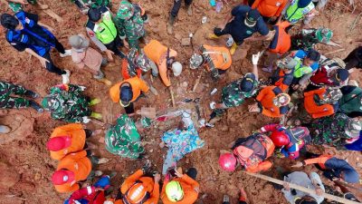 Korban Meninggal Longsor Cibeunying Ditemukan Jadi 11 Orang