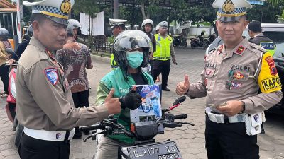 Ratusan Pengendara di Tegal Ditegur Tak Berhelm