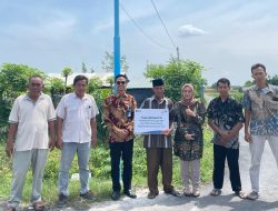 BRI Serahkan Bantuan 12 Titik Lampu Jalan di Desa Padaharja