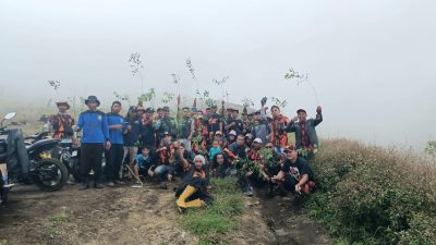 Perhutani Lakukan Penyulaman di Hutan Lindung Sawangan