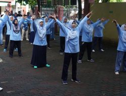 Meriahkan HAB ke 80, Kemenag Batang Gelar SKJ dan Pembagian Sembako