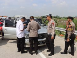 4 Orang Ditemukan Meninggal Dalam Mobil di KM 284 Tol Pejagan-Pemalang