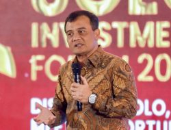 Luhut Acungi Jempol Kolaborasi Ahmad Luthfi