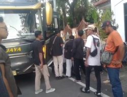 Ratusan Aktivis Pemekaran Kecewa, Dialog Tak Ditemui Bupati Brebes