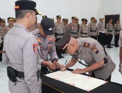 AKP Eko Darmojo dan AKP Sakmadi Jabat Kapolsek Lebaksiu dan Pagerbarang