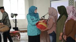 Nawal Yasin Dukung Kader PKK Jateng Tanam Pohon di Halaman Rumah