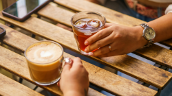 Minum Kopi atau Teh Setiap Hari Berpotensi Turunkan Risiko Demensia, Ini Penjelasannya